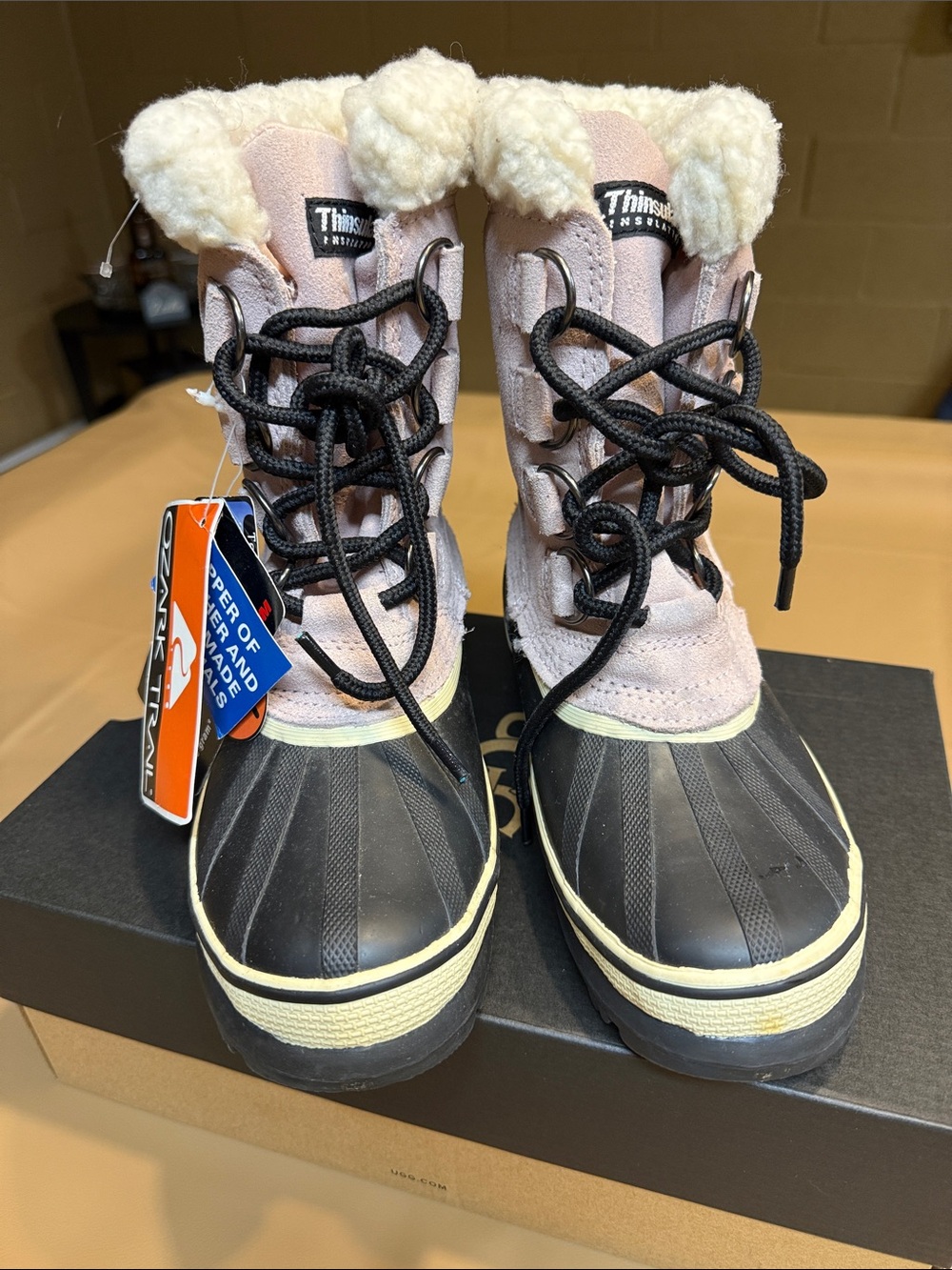 3M Thinsulate Pink and Black Women's Insulated Duck Boots